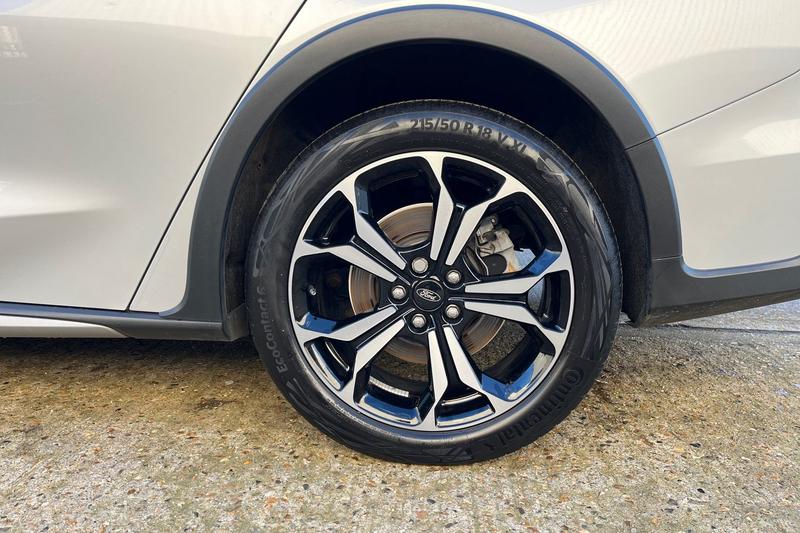 Used Ford Focus 2022 for sale - 77441986: Photo 8