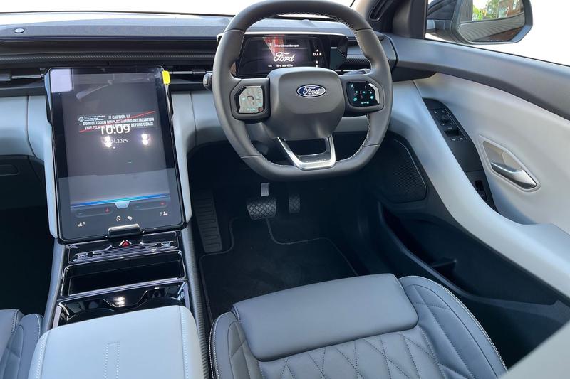 Used Ford Explorer 2025 for sale - 76405243: Photo 11