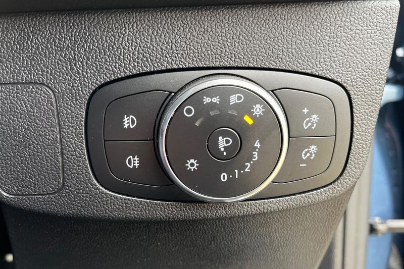 Used Ford Focus 2022 for sale - 77878205: Photo 28