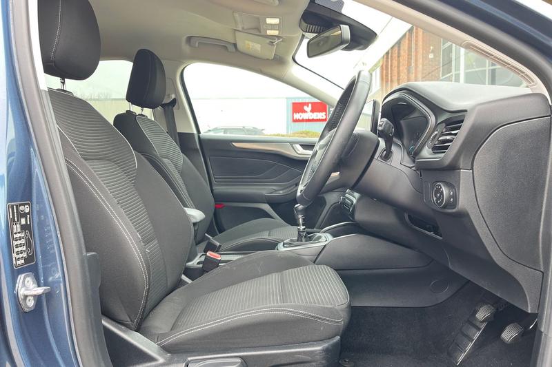 Used Ford Focus 2022 for sale - 77878205: Photo 29