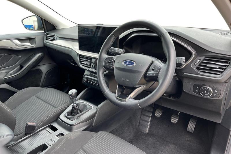 Used Ford Focus 2022 for sale - 77878205: Photo 9