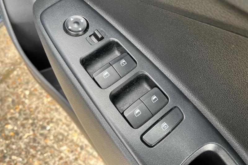 Used Hyundai i10 2023 for sale - 77910301: Photo 16