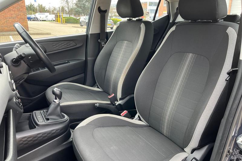 Used Hyundai i10 2023 for sale - 77910301: Photo 19