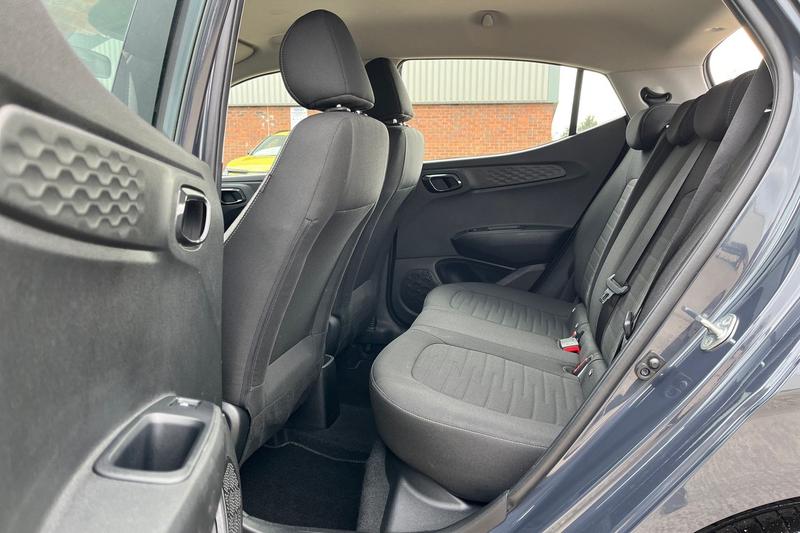 Used Hyundai i10 2023 for sale - 77910301: Photo 25