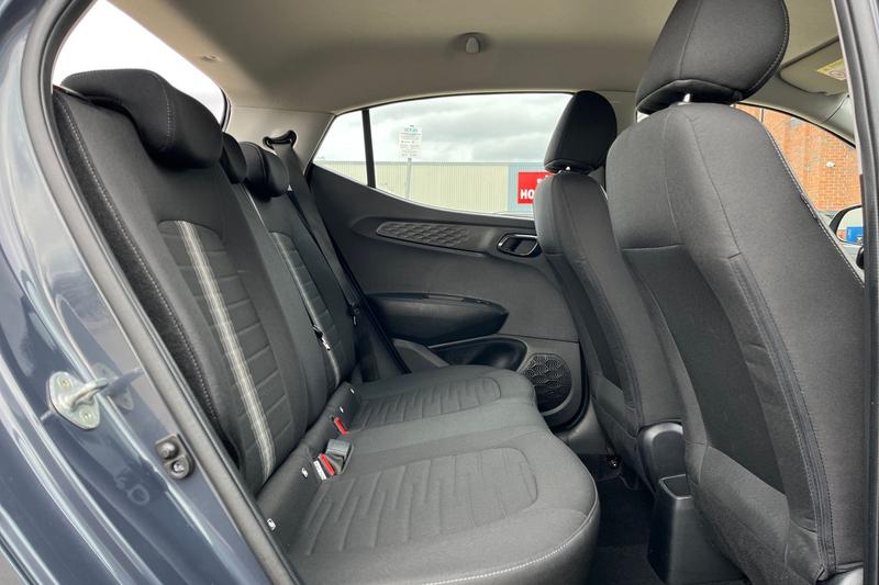 Used Hyundai i10 2023 for sale - 77910301: Photo 26