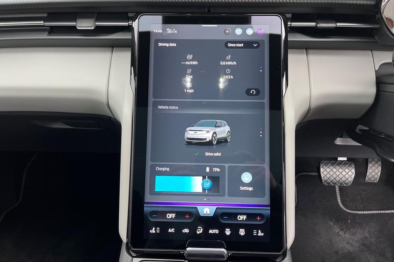 Used Ford Explorer 2024 for sale - 76508137: Photo 34