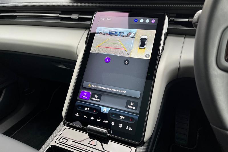 Used Ford Explorer 2024 for sale - 76508137: Photo 35