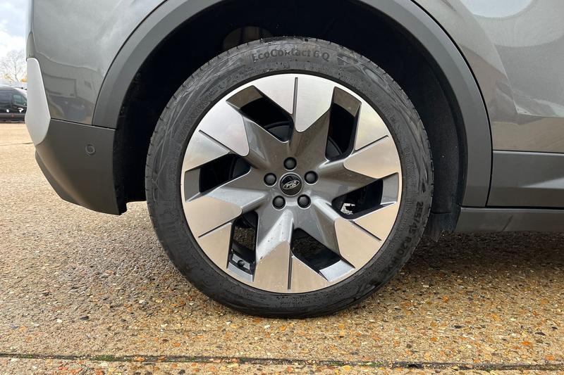 Used Ford Explorer 2024 for sale - 76508137: Photo 8