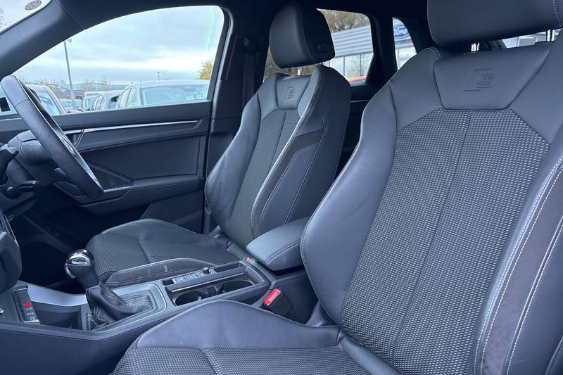 Used Audi Q3 2019 for sale - 76744333: Photo 19