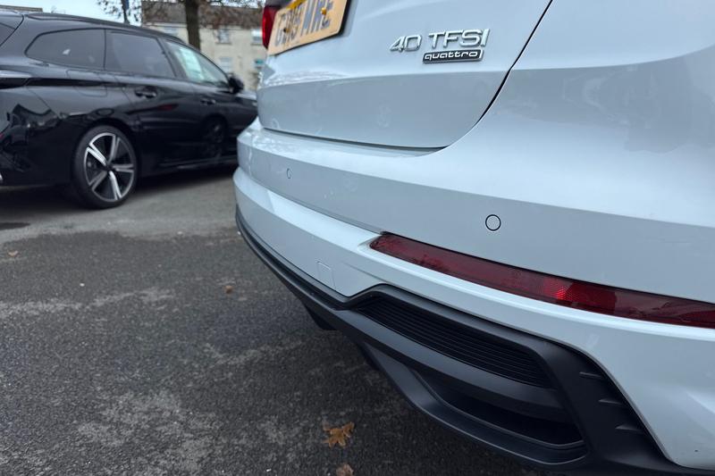 Used Audi Q3 2019 for sale - 76744333: Photo 38