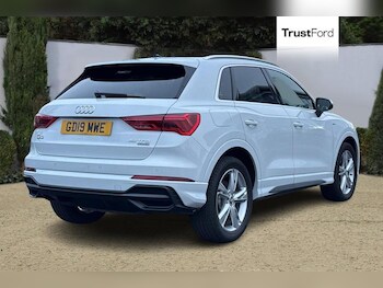 Used Audi Q3 2019 for sale - 76744333: Photo
