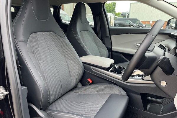 Used Ford Explorer 2024 for sale - 74735223: Photo 17