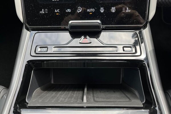 Used Ford Explorer 2024 for sale - 74735223: Photo 34