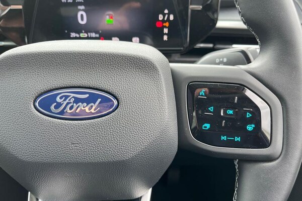 Used Ford Explorer 2024 for sale - 74735223: Photo 37