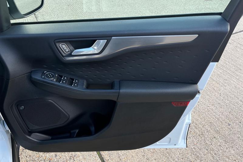 Used Ford Kuga 2021 for sale - 76114651: Photo 40