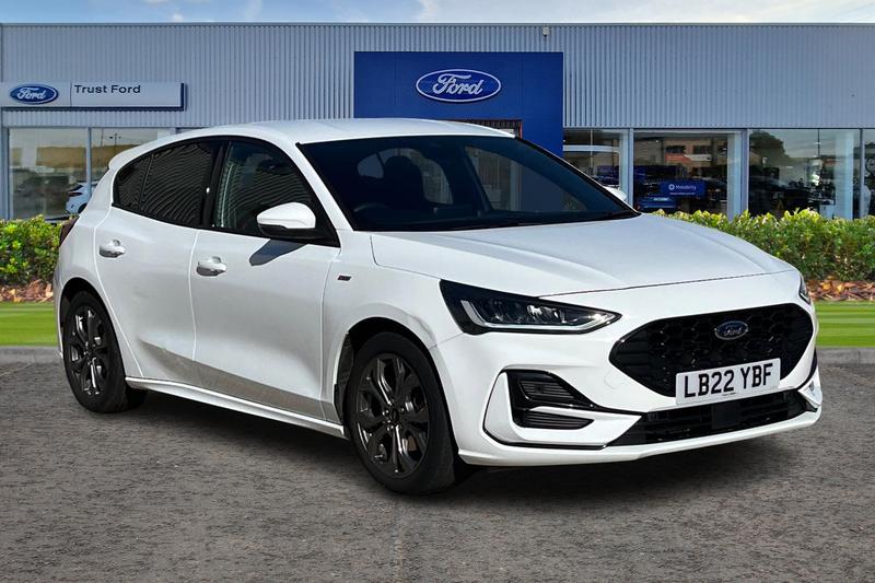 Used Ford Focus 2022 for sale - 76184380: Photo 1
