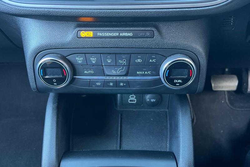 Used Ford Focus 2022 for sale - 76184380: Photo 34