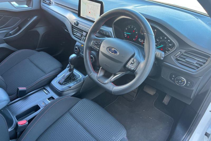 Used Ford Focus 2022 for sale - 76184380: Photo 9
