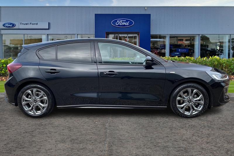 Used Ford Focus 2023 for sale - 77697558: Photo 3