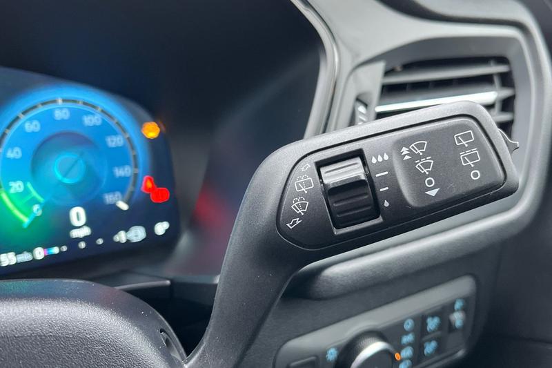 Used Ford Kuga 2025 for sale - 77599633: Photo 15