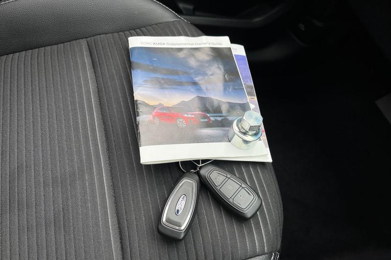 Used Ford Kuga 2022 for sale - 76640986: Photo 22