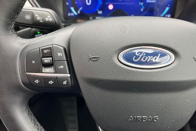 Used Ford Kuga 2022 for sale - 76640986: Photo 36