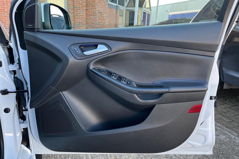 Used Ford Focus 2016 for sale - 77763524: Photo 37