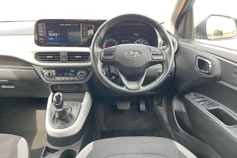 Used Hyundai i10 2023 for sale - 78206245: Photo 11