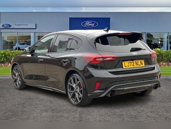 Used Ford Focus 2022 for sale - 76350435: Photo