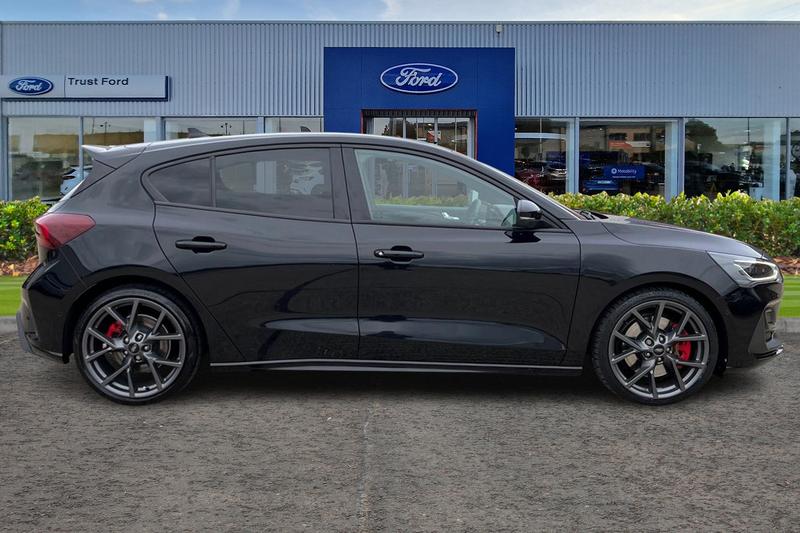 Used Ford Focus 2022 for sale - 76350435: Photo 3