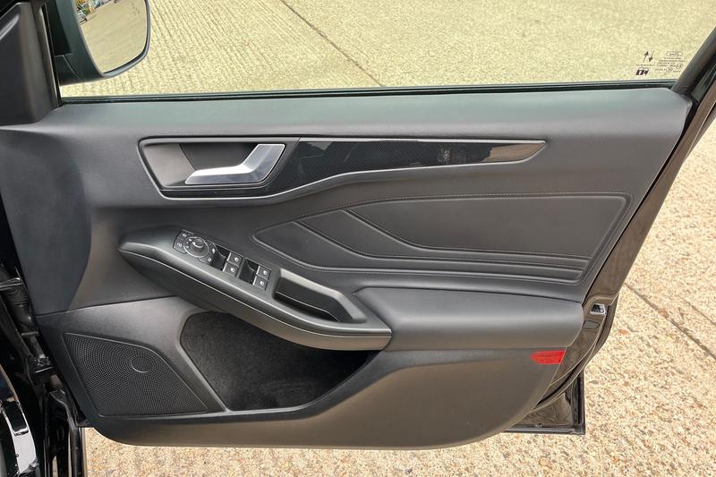 Used Ford Focus 2022 for sale - 76350435: Photo 40
