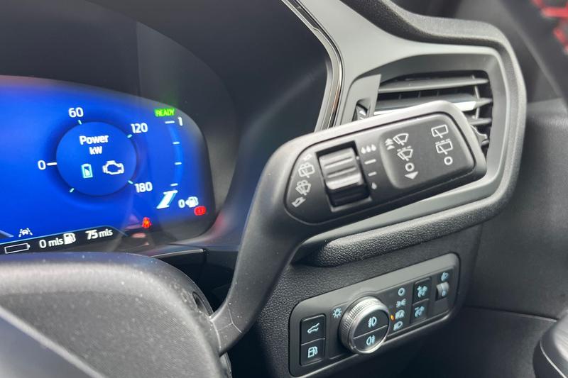 Used Ford Kuga 2022 for sale - 76508237: Photo 15