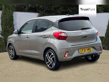 Used Hyundai i10 2021 for sale - 75752059: Photo