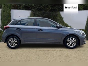 Used Hyundai i20 2019 for sale - 79693321: Photo