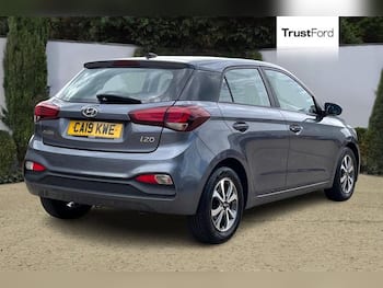 Used Hyundai i20 2019 for sale - 79693321: Photo