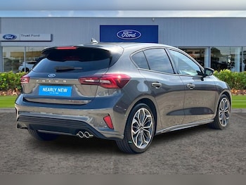 Used Ford Focus 2026 for sale - 79102468: Photo