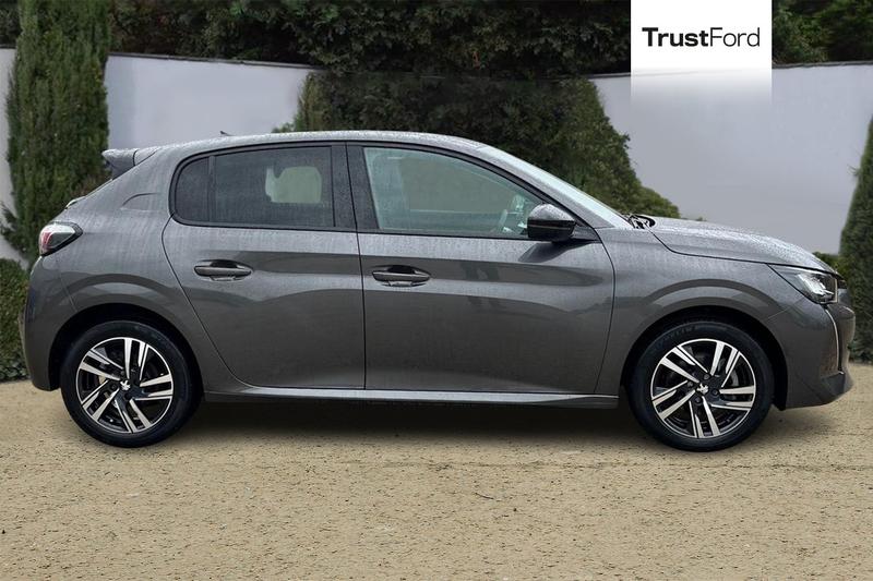 Used Peugeot 208 2023 for sale - 76382011: Photo 3