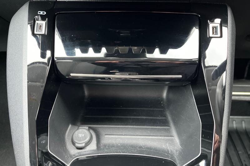 Used Peugeot 208 2023 for sale - 76382011: Photo 33