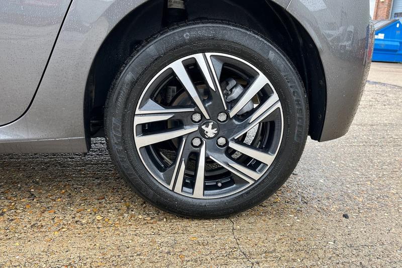 Used Peugeot 208 2023 for sale - 76382011: Photo 8