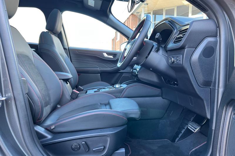 Used Ford Kuga 2025 for sale - 76797028: Photo 38