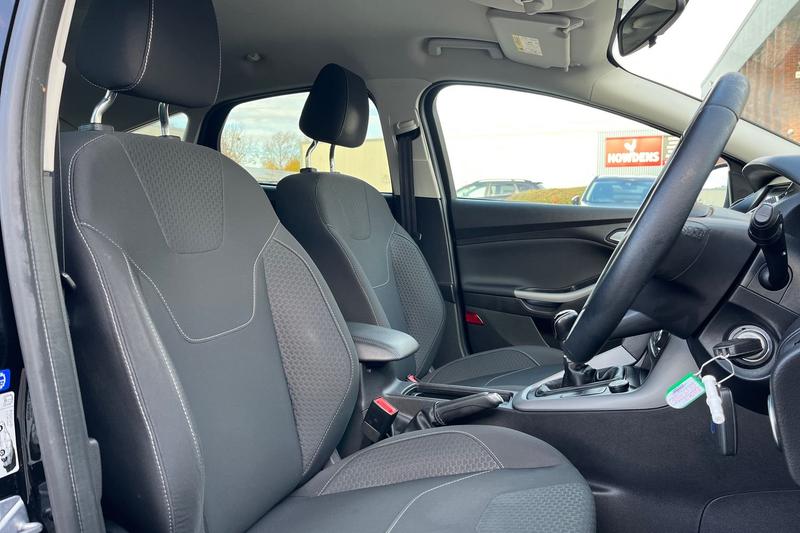 Used Ford Focus 2017 for sale - 76467798: Photo 17