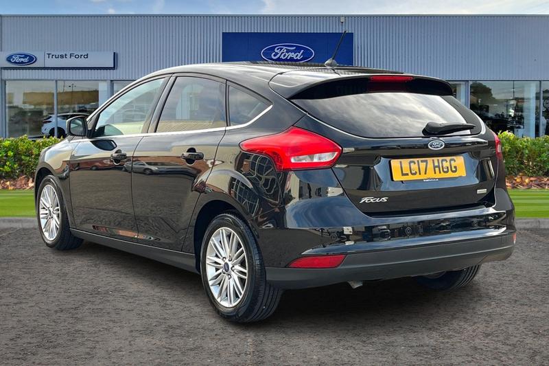 Used Ford Focus 2017 for sale - 76467798: Photo 2