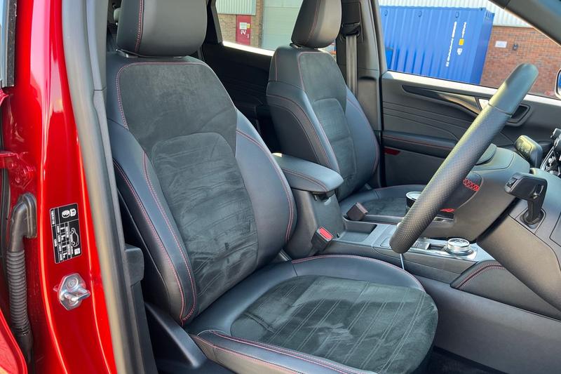 Used Ford Kuga 2024 for sale - 76519751: Photo 17