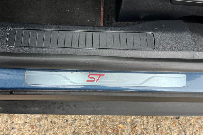 Used Ford Kuga 2023 for sale - 77679558: Photo 29