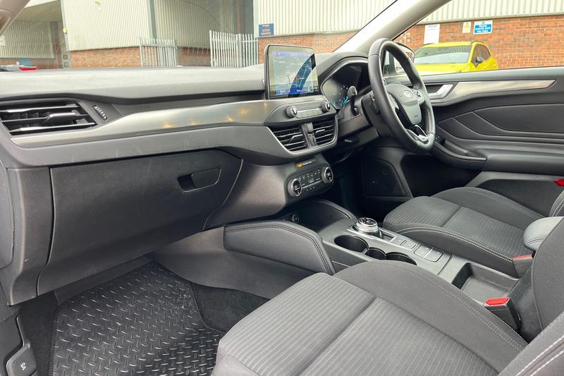 Used Ford Focus 2019 for sale - 77910298: Photo 18