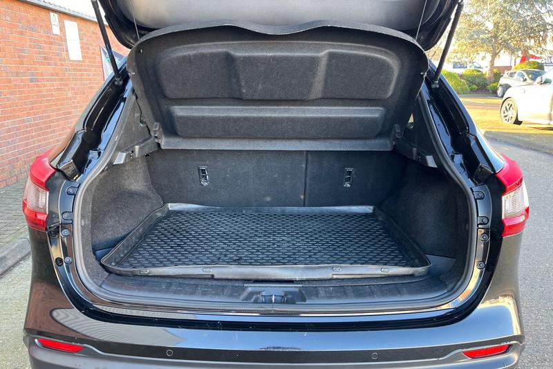 Used Nissan Qashqai 2019 for sale - 77198846: Photo 21