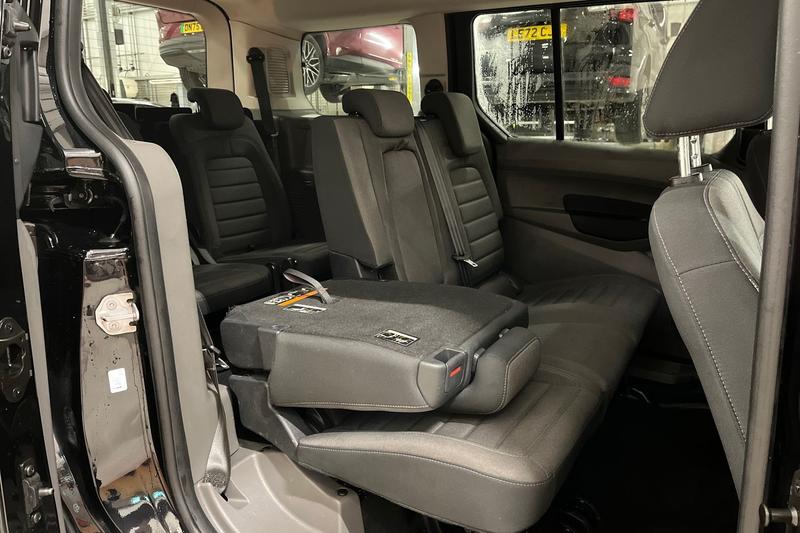 Used Ford Grand Tourneo Connect 2019 for sale - 77124155: Photo 27