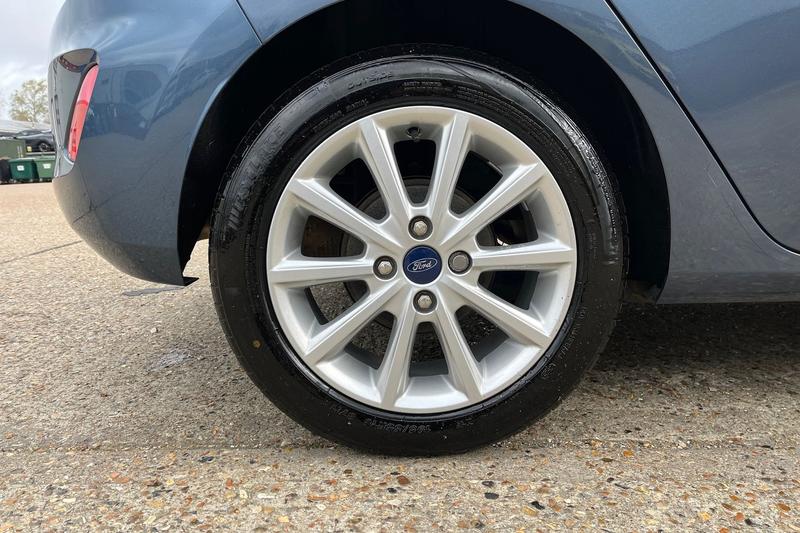 Used Ford Fiesta 2020 for sale - 77848720: Photo 8