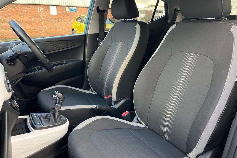 Used Hyundai i10 2023 for sale - 77575801: Photo 19