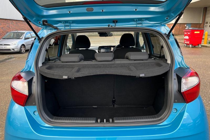 Used Hyundai i10 2023 for sale - 77575801: Photo 21